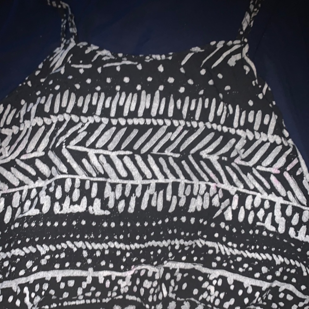 Super adorable patterned crop top
